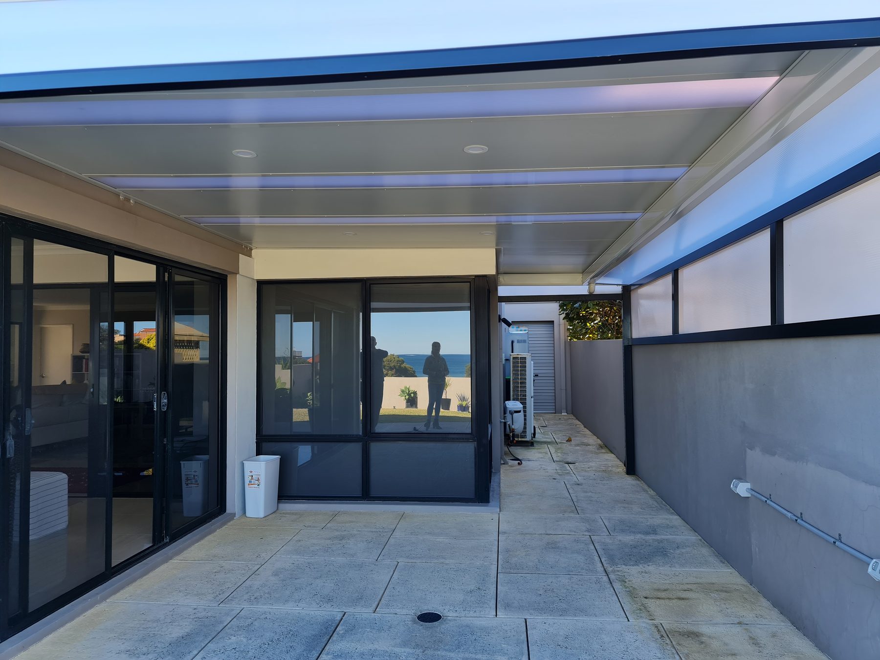 Cooldek insulated roofing with a clean uncluttered ceiling line, Perth