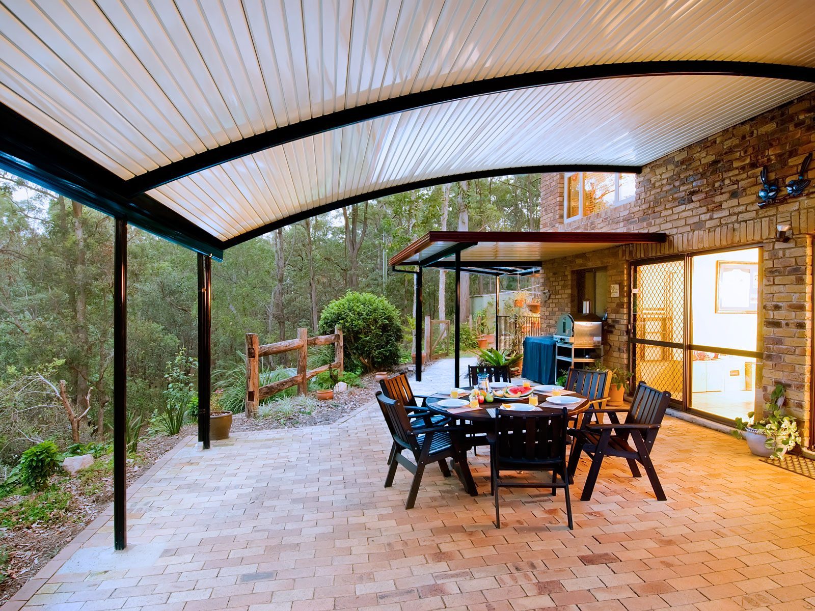 Stratco Outback Dome curved roof patio