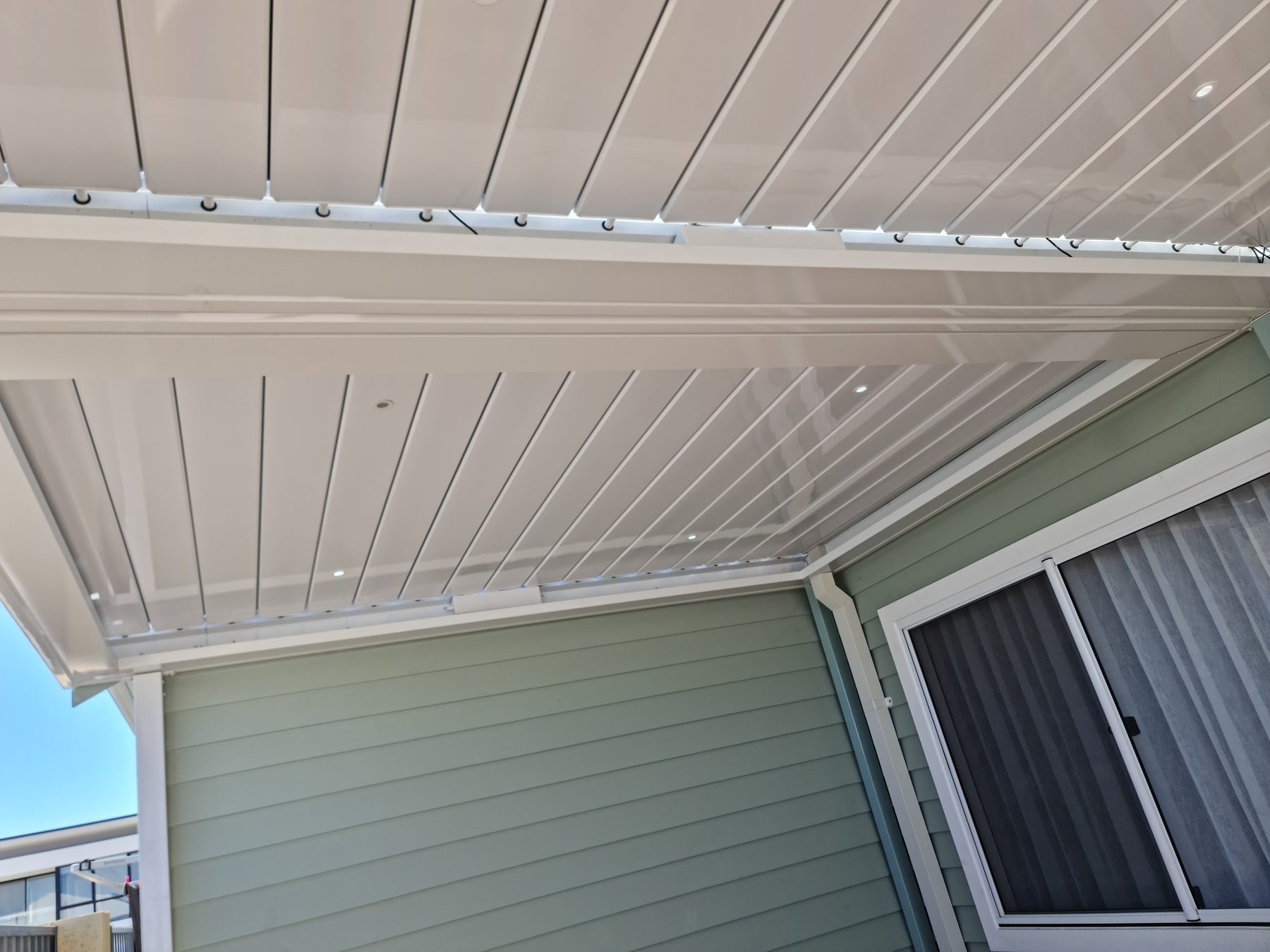 Stratco Outback Sunroof louvre roof in Perth